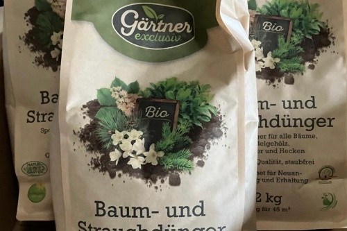 Baum-, Strauch- und Heckendünger